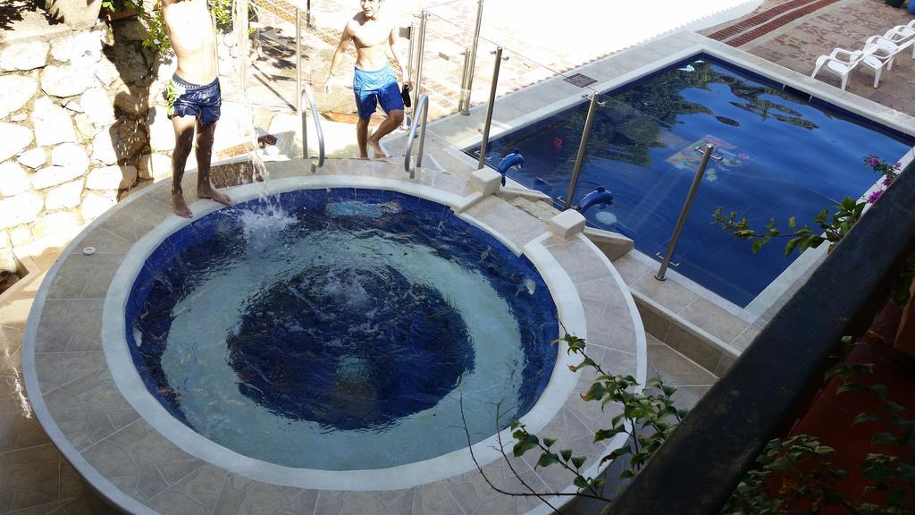 Hotel Villa Maritza Melgar Dış mekan fotoğraf