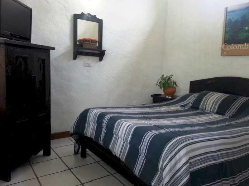 Hotel Villa Maritza Melgar Dış mekan fotoğraf
